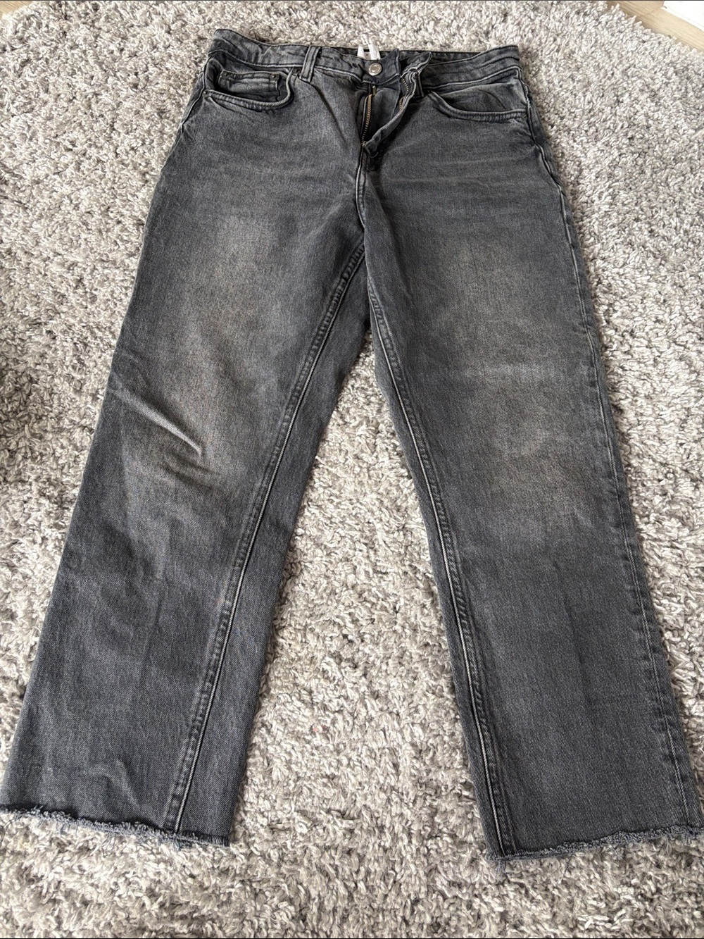 Gray Washed Straight-Leg Jeans